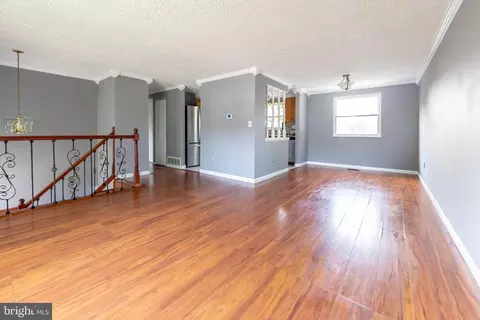Living - 550 Logan St, Frederick, MD 21701 photo 6 of 7