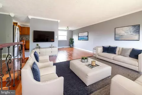 Living - 550 Logan St, Frederick, MD 21701 photo 2 of 7