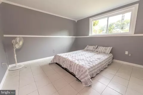Bedroom - 550 Logan St, Frederick, MD 21701 photo 11 of 12