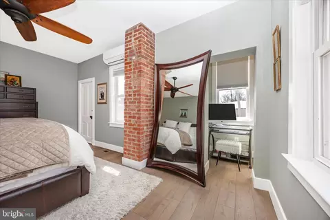 Bedroom - 8 12 W 5th St, Frederick, MD 21701 photo 4 of 6
