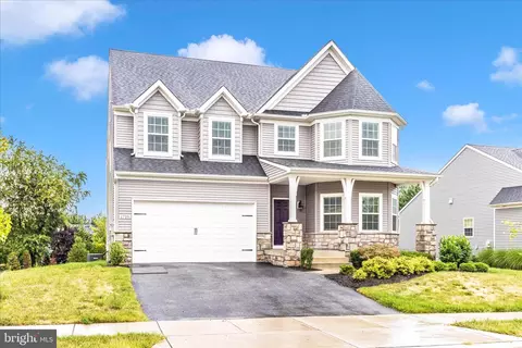 Exterior - 1710 Trotter St, Frederick, MD 21702 photo 2 of 11
