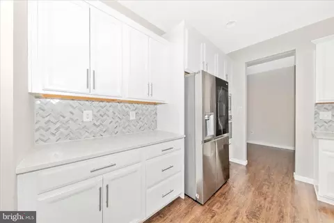 Entry Way - 1710 Trotter St, Frederick, MD 21702 photo 6 of 13