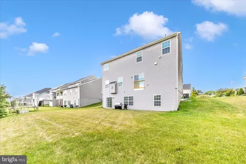 Exterior - 1710 Trotter St, Frederick, MD 21702 photo 5 of 11