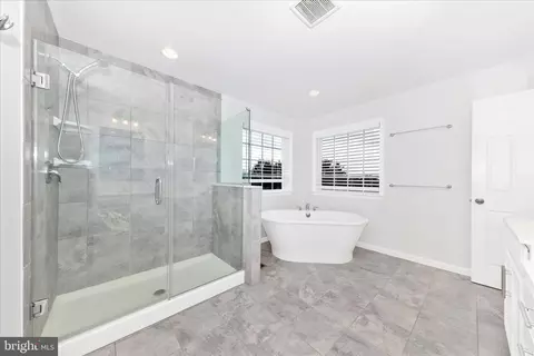 Bath - 1710 Trotter St, Frederick, MD 21702 photo 1 of 2