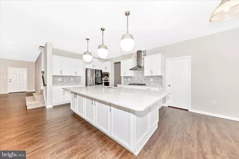 Entry Way - 1710 Trotter St, Frederick, MD 21702 photo 8 of 13