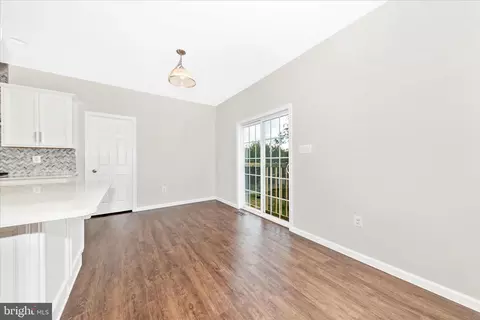 Entry Way - 1710 Trotter St, Frederick, MD 21702 photo 4 of 13