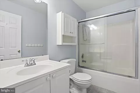 Bath - 149 Crosstimber Way, Frederick, MD 21702 photo 3 of 5