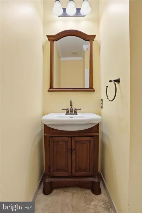 Bath - 149 Crosstimber Way, Frederick, MD 21702 photo 4 of 5
