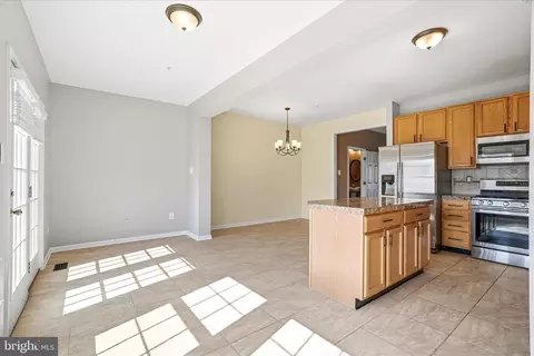6653 Mcgrath Pl, Frederick, MD 21703 photo 14