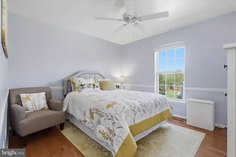 Bedroom - 1912 Moran Dr, Frederick, MD 21702 photo 3 of 4