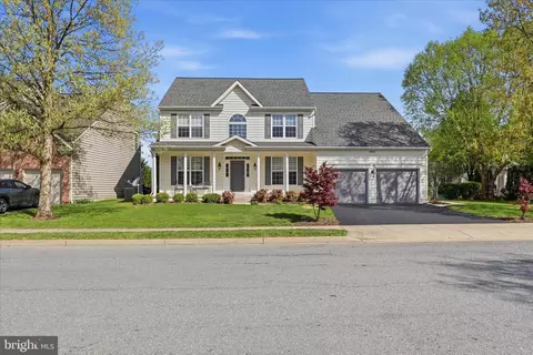 Exterior - 1912 Moran Dr, Frederick, MD 21702 photo 2 of 9