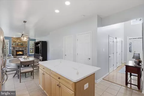 Entry Way - 1912 Moran Dr, Frederick, MD 21702 photo 2 of 6