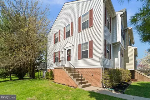 Exterior - 4900 Arctic Tern Ct, Frederick, MD 21703 photo 2 of 4