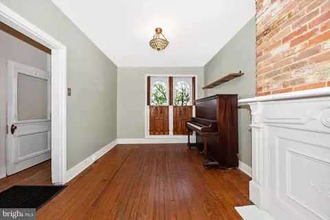 Living - 20 E Fourth, Frederick, MD 21701 photo 3 of 5