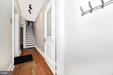 Entry Way - 20 E Fourth, Frederick, MD 21701 photo 2 of 5