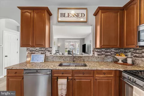 Kitchen - 4840 Marsden Pl, Frederick, MD 21703 photo 3 of 3