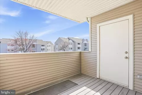 Exterior - 2137 Wainwright Ct #1C, Frederick, MD 21702 photo 2 of 4