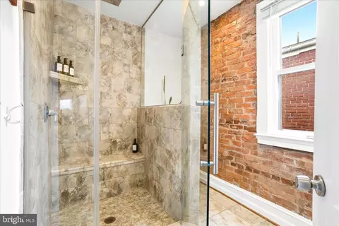 Bath - 205 E 4th St E, Frederick, MD 21701 photo 2 of 4