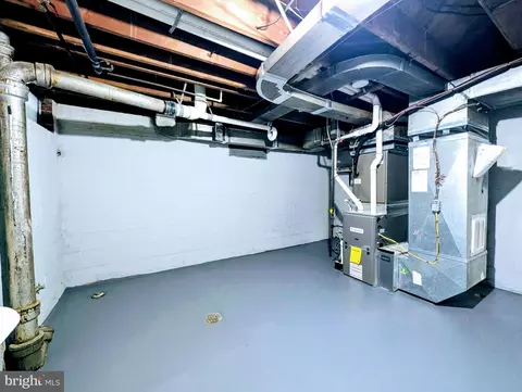 Other - 627 Grant Pl, Frederick, MD 21702 photo 11 of 14