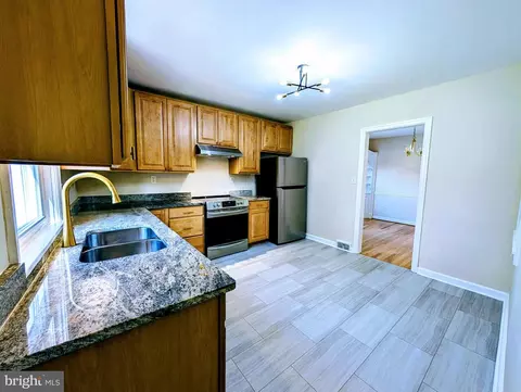 Kitchen - 627 Grant Pl, Frederick, MD 21702 photo 1 of 4