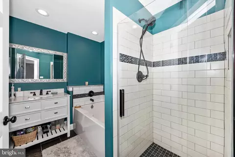 Bath - 6105 Pine Crest Ln, Frederick, MD 21701 photo 1 of 3