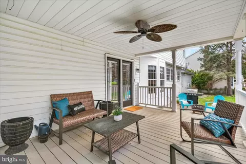 Exterior - 5348 Saint James Pl, Frederick, MD 21703 photo 3 of 8