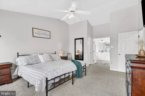 Bedroom - 5348 Saint James Pl, Frederick, MD 21703 photo 2 of 9