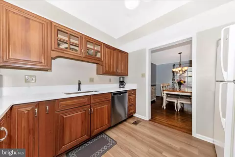 Kitchen - 8226 Red Wing Ct, Frederick, MD 21701 photo 3 of 4