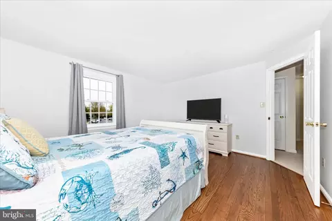 Bedroom - 8226 Red Wing Ct, Frederick, MD 21701 photo 2 of 8