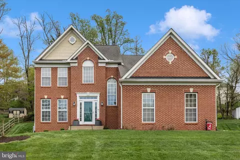 5867 Winter Oaks Pl, Frederick, MD 21704
