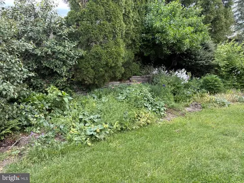 Exterior - 7029 Rock Creek Dr, Frederick, MD 21702 photo 16 of 16