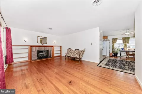 Living - 7029 Rock Creek Dr, Frederick, MD 21702 photo 2 of 5