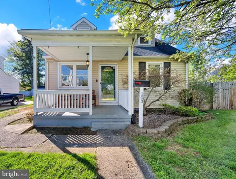 303 Willow Ave, Frederick, MD 21701