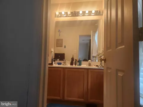Entry Way - 5086 Stapleton Ter, Frederick, MD 21703 photo 2 of 4