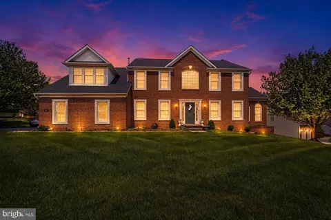 4132 Larson Ln, Mount Airy, MD 21771