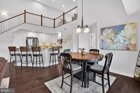 5742 Meadowood St #402, New Market, MD 21774