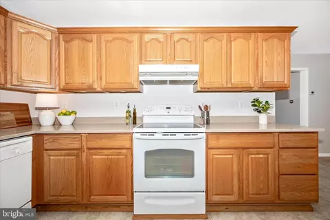 Kitchen - 504 A Valley St, Frederick, MD 21701 photo 2 of 5