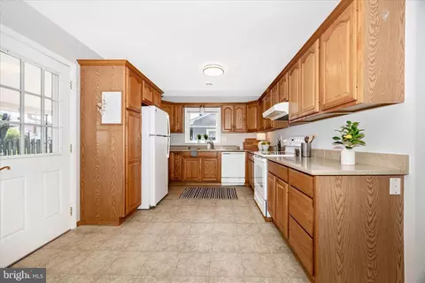 Kitchen - 504 A Valley St, Frederick, MD 21701 photo 1 of 5