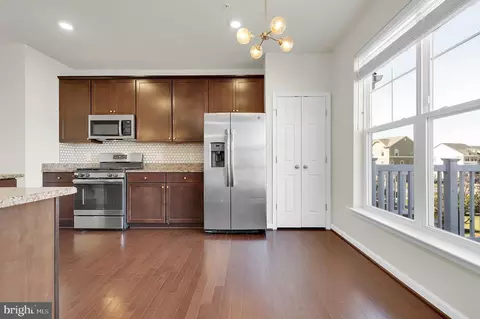 Kitchen - 5906 Krantz Dr, Frederick, MD 21703 photo 2 of 3