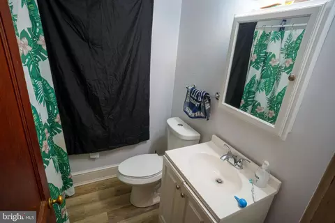 Bath - 24 Hamilton Ave, Frederick, MD 21701 photo 1 of 2