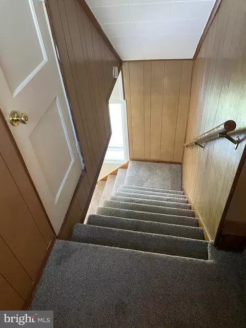 Entry Way - 10524 Stull, Frederick, MD 21702 photo 2 of 3