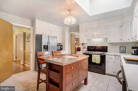 Kitchen - 6101 Pembrook St, Frederick, MD 21704 photo 3 of 3