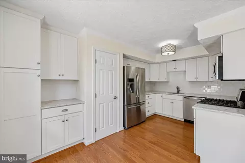 Kitchen - 5481 Prince William Ct, Frederick, MD 21703 photo 3 of 3