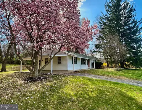 4015 B Jefferson Pike, Jefferson, MD 21755