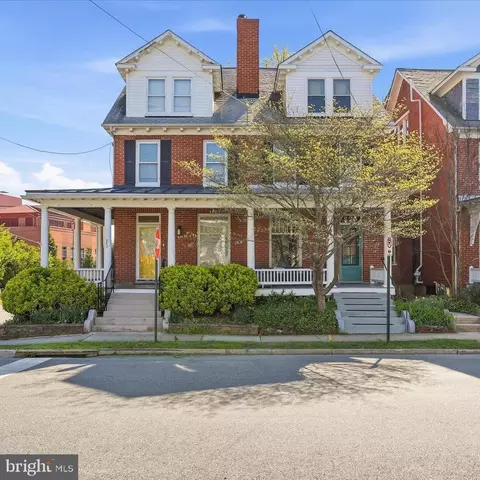 520 Elm St, Frederick, MD 21701