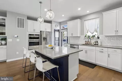 Kitchen - 1109 Saxton Dr, Frederick, MD 21702 photo 2 of 3
