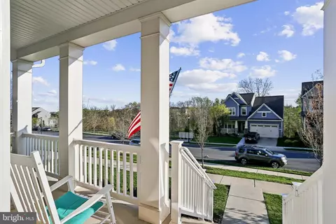 Exterior - 1109 Saxton Dr, Frederick, MD 21702 photo 2 of 4