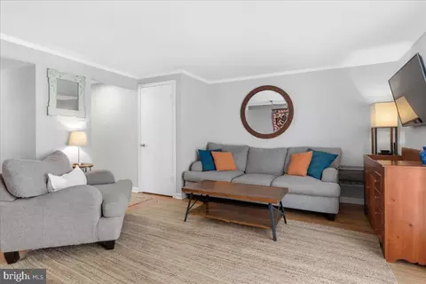 Living - 1494 Dockside Ct, Frederick, MD 21701 photo 1 of 1