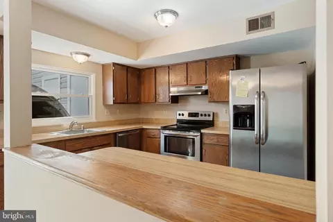 Kitchen - 5757 Sunset View Ln, Frederick, MD 21703 photo 1 of 3