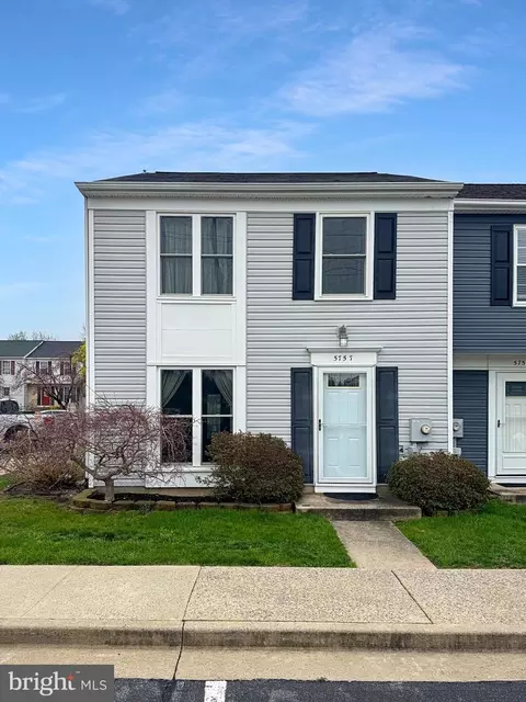 5757 Sunset View Ln, Frederick, MD 21703